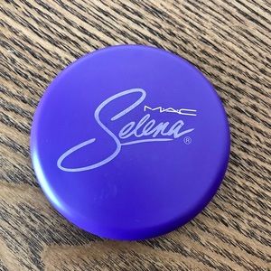 MAC Selena limited edition